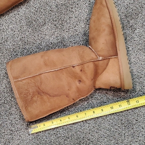 Ugg Australia Women 5815 Tall Leather Sheepskin Boots shoes sz 9 - Picture 12 of 12